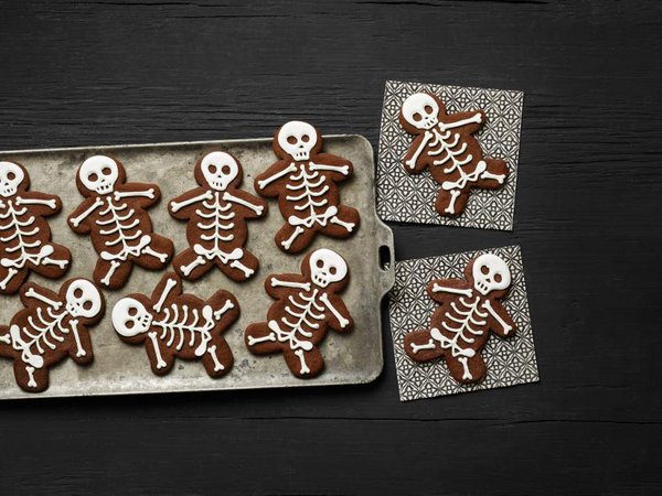 chocolate chip gingerbread man cookies - Google Search