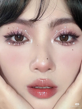 pink cute makeup