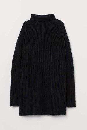 Cashmere Turtleneck Sweater - Black