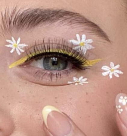 Daisy eye makeup