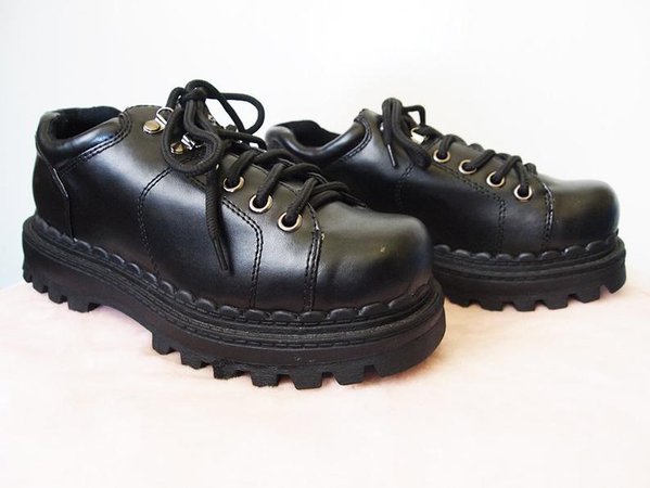 SODA // Vintage 90s Vegan Black Leather Chunky Shoes Hiking | Etsy