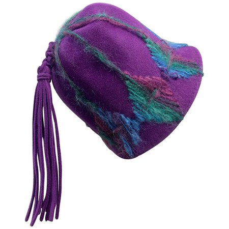 1960 Schiaparelli Purple Wool Bucket Hat w/ Yarn Embroidery and Tassel For Sale at 1stDibs