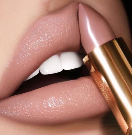 nude pink lipstick