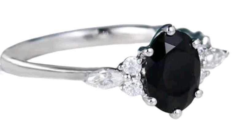 black rhinestone dimond ring