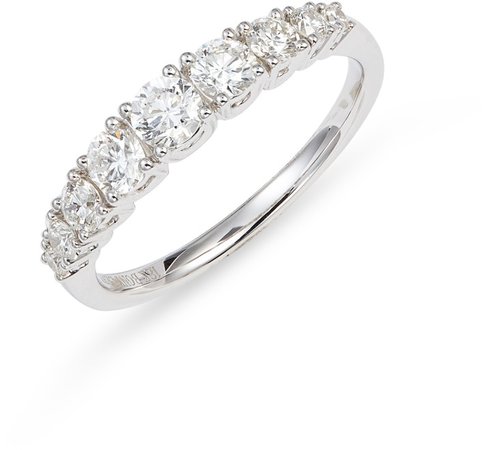 Audrey Graduated Diamond Ring