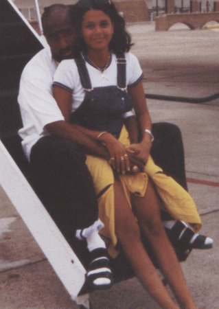 Tupac & Kidada Jones At The Airport in New York - 2Pac Legacy