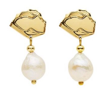AJE THE BAROQUE PEARL DROPS From our premiere jewellery collection Freshwater Pearl Earring