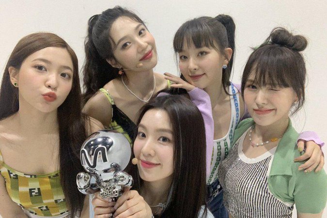 Watch: Red Velvet Takes 1st Win For “Queendom” On “M Countdown”; Performances By Stray Kids, TXT, JAY B, And More | Soompi