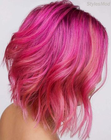 Fresh Look of Pink Hair Color Idea for Short Hair | Stylesmod