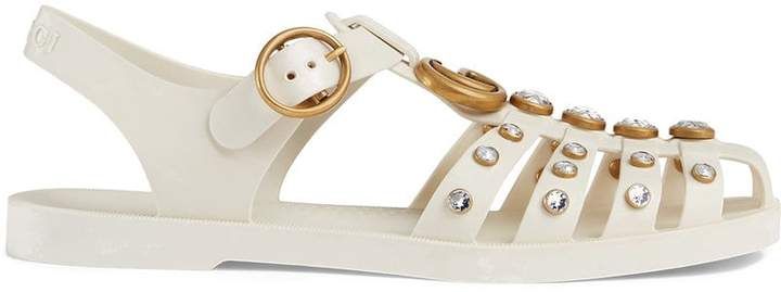 Rubber sandal with crystals
