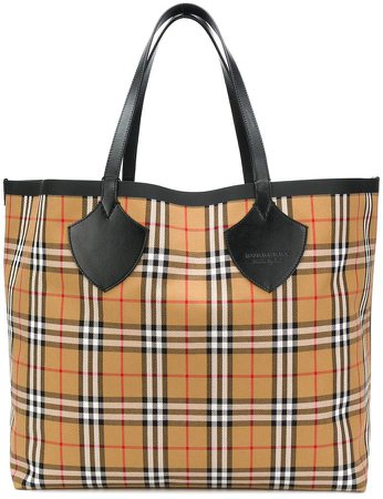 The Giant check tote