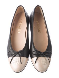 Chanel Cap-Toe Interlocking CC Logo Ballet Flats - Black Flats, Shoes - CHA616898 | The RealReal