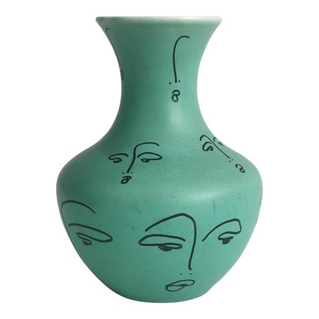 little-faces-on-a-little-vase-decorative-vase-by-carly-kuhn-1670 (1600×1600)