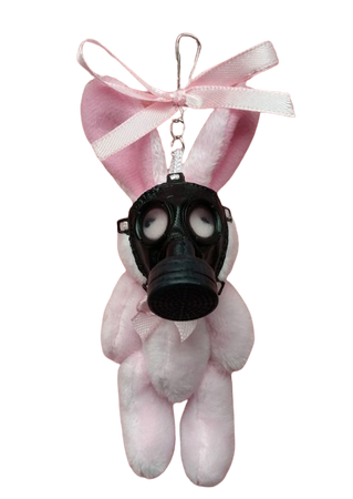 [undeadjoyf] gas mask plushy keychains
