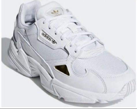 white sneakers 1