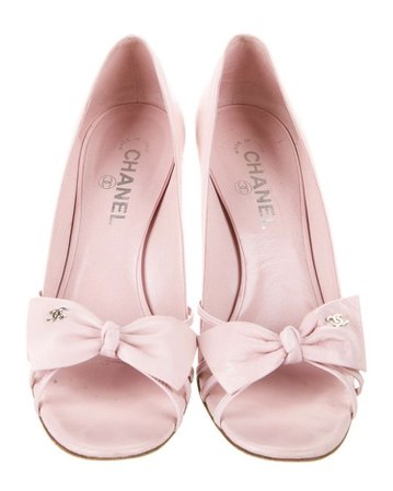 pink shoes heels chanel bow