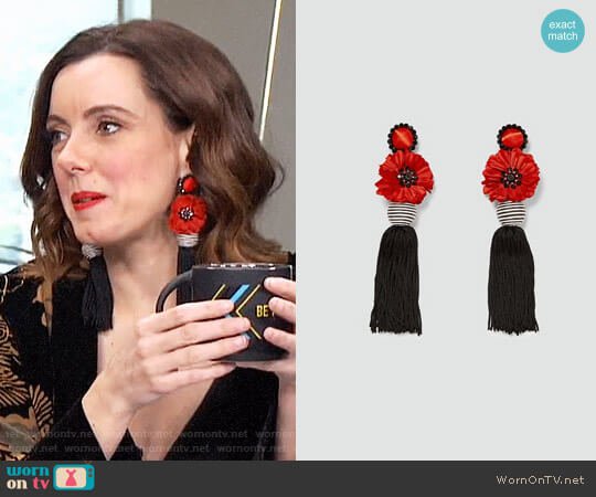 WornOnTV: Melanie’s velvet kimono and red flower earrings on Live from E! | Melanie Bromley | Clothes and Wardrobe from TV