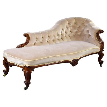 Victorian Mahogany Chaise Lounge For Sale at 1stDibs