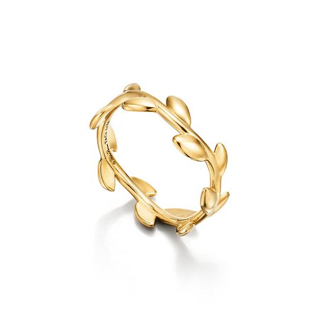 Paloma Picasso® Olive Leaf Band Ring in Yellow Gold, Narrow | Tiffany & Co.
