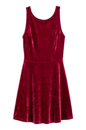 red velvet dress - Pesquisa Google