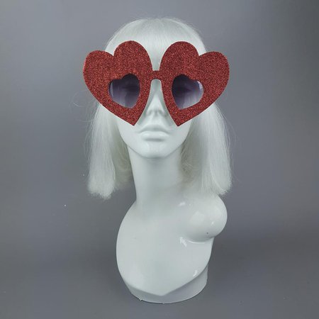 "Queen of Hearts" Red Glitter Heart Sunglasses – Pearls & Swine