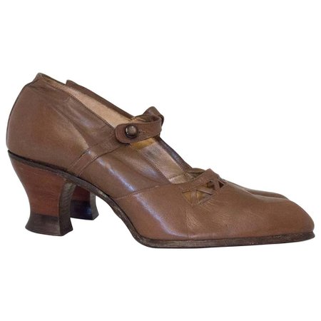 20s Chocolate Brown Cutout Heels For Sale at 1stdibs