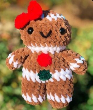 crochet gingerbread girl