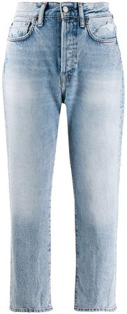 straight-fit jeans