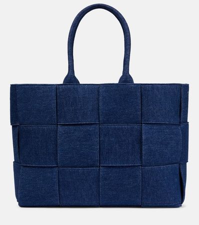 Arco Large Denim Tote Bag in Blue - Bottega Veneta | Mytheresa