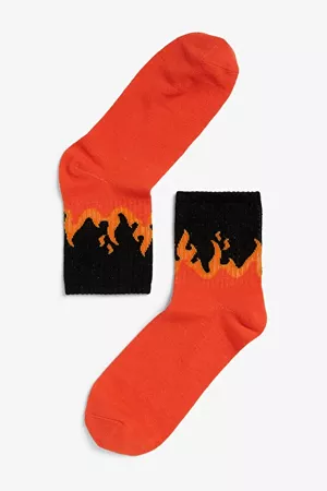 Sporty socks - Red flames - Monki WW