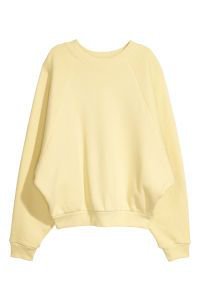 Oversized Sweatshirt | Yellow | WOMEN | H&M US | Yellow sweatshirt outfit, Yellow sweater outfit, Oversized sweatshirt outfit