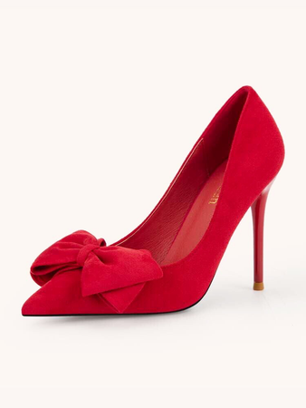 red bow pumps