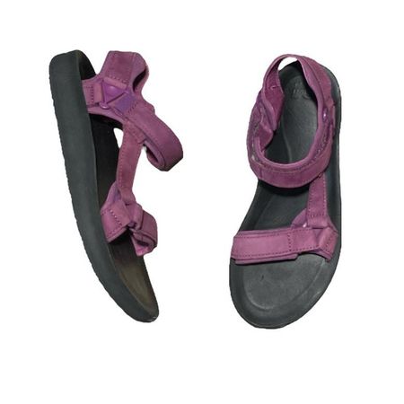 Teva Women's Purple and Black Sandals | Depop