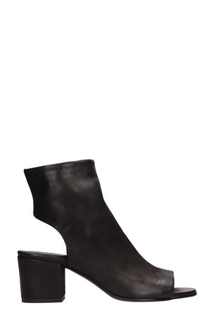 Strategia Black Leather Ankle Boots