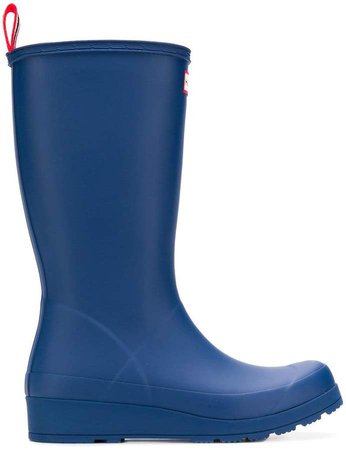 mid-calf rain boots