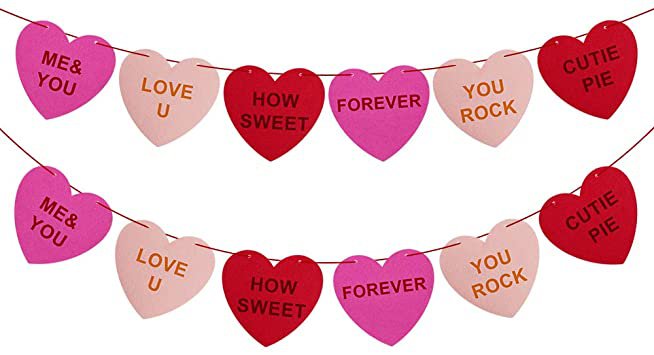 Amazon.com: Felt Heart Garland Banner for Conversation Valentine's Day Decoration/NO DIY / 2 Pcs Valentines Day Banner Decor - Anniversary/Wedding/Birthday Party Decorations: Home & Kitchen
