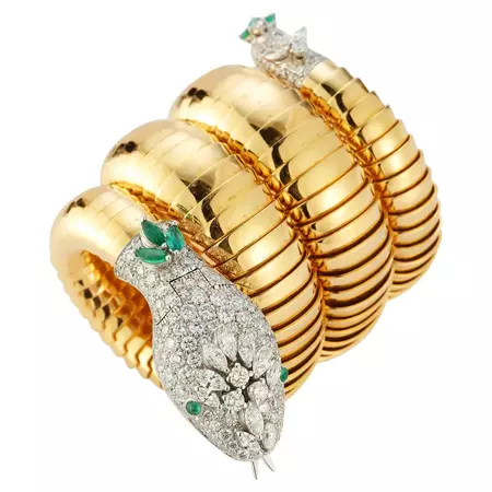 Bvlgari Diamond and Emerald Serpenti Watch Bracelet For Sale at 1stDibs