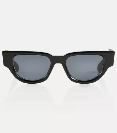 Cat Eye Sunglasses in Black - Valentino | Mytheresa