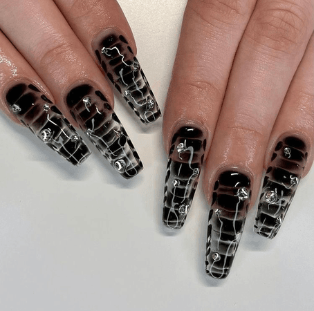 acrylic black nails