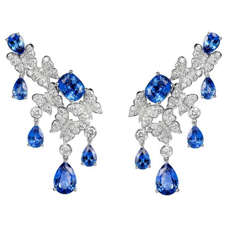 18 Karat White Gold, White Diamonds and Blue Sapphires Earrings For Sale at 1stDibs