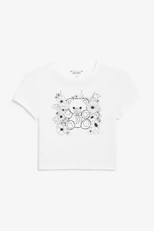 Teddy bear cropped t-shirt - White teddy bear print - Monki WW