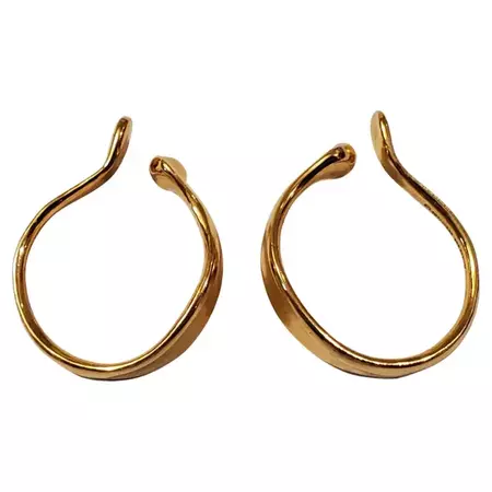 Tiffany and Co. Elsa Peretti 18k Yellow Gold Ear Lobe Cuff Earrings Vintage Rare For Sale at 1stDibs | 18k gold ear cuff, tiffany and co earings, lobe elsa