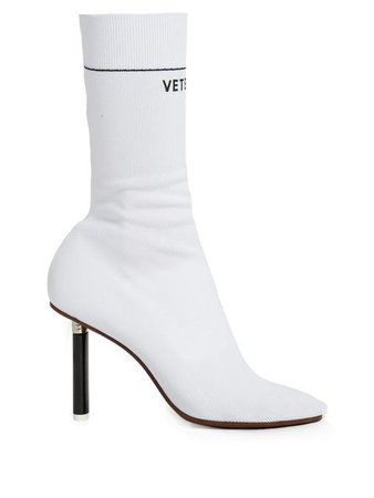 (6) Versace heel