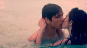 kissing in the water