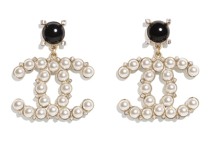 Chanel 21A pearl big cc earrings