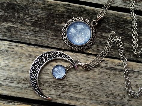 Moon and Sun Necklaces for 2 - Best Friends jewelry - Mother and Daughter necklaces - Sisters gift