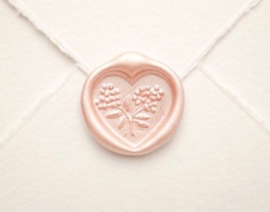 envelope_pink_heart_wax_seal_edit
