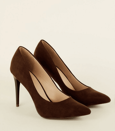 brown court heels