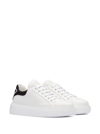 Prada contrast-heel low-top sneakers white 1E452MF0453AVF - Farfetch