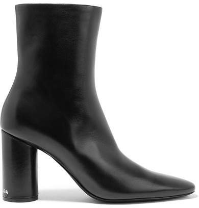 Oval Leather Ankle Boots - Black